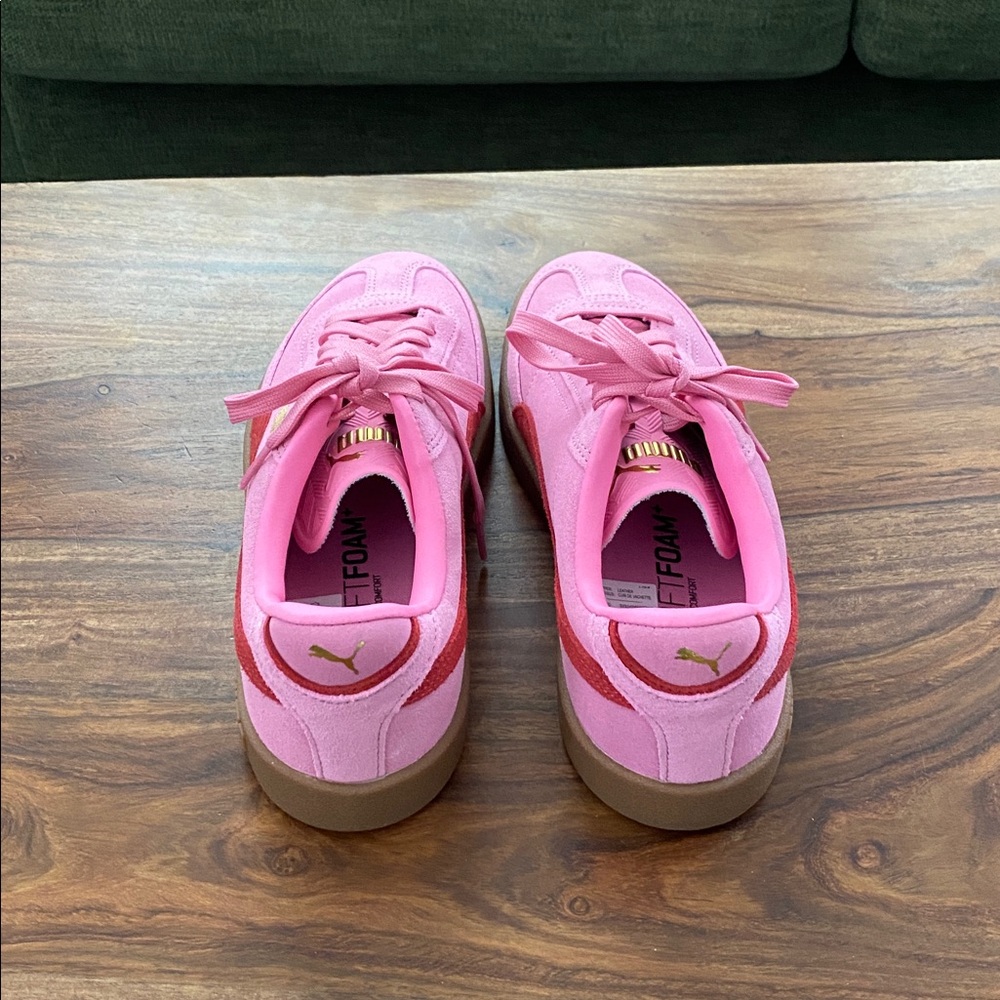 Puma Women's Pink and Red Casual Sneakers - Picture 2 of 6